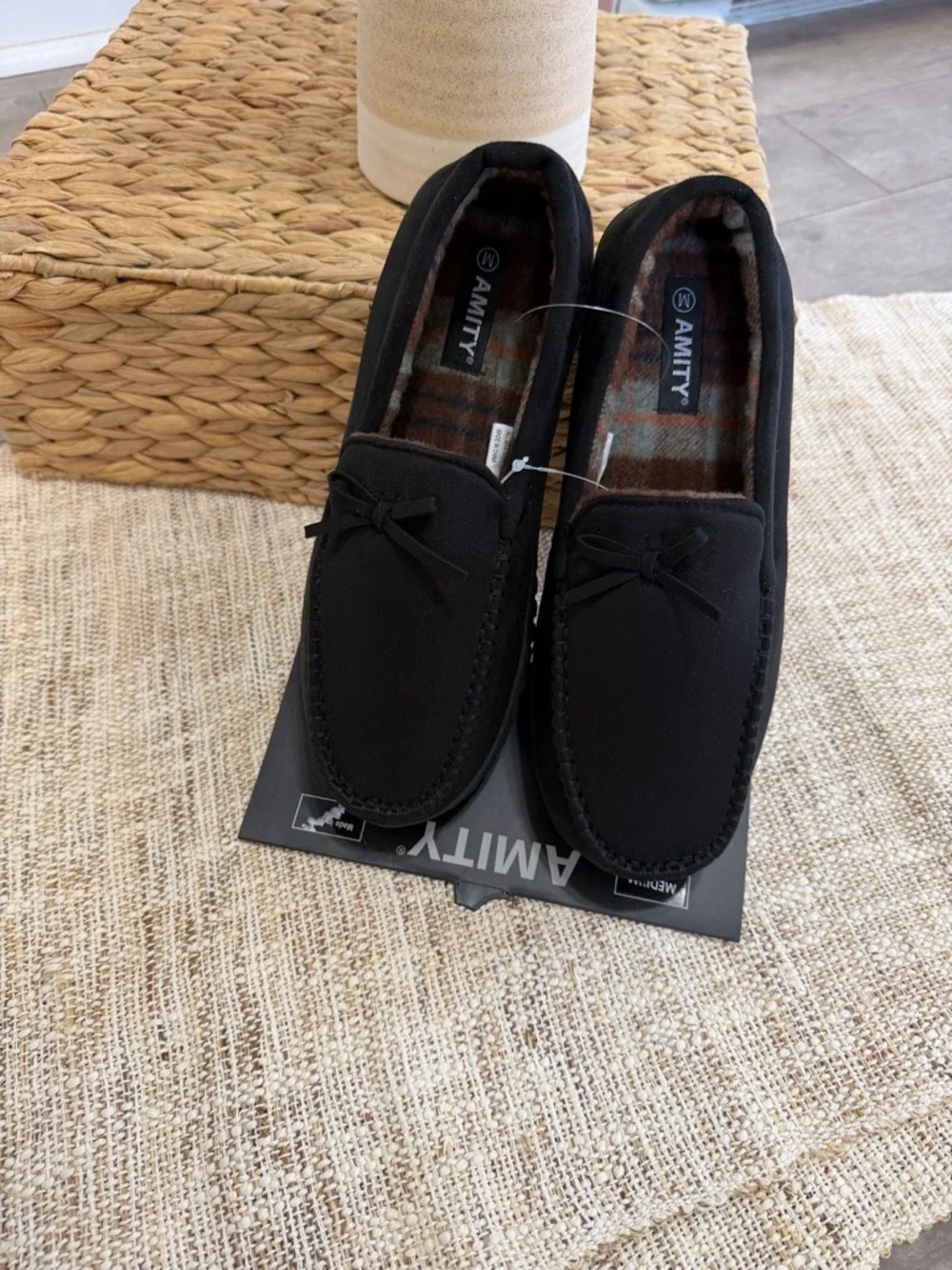 New Men’s Luxury Black Moccasin Slippers Size Medium Amity Moccasin Slippers